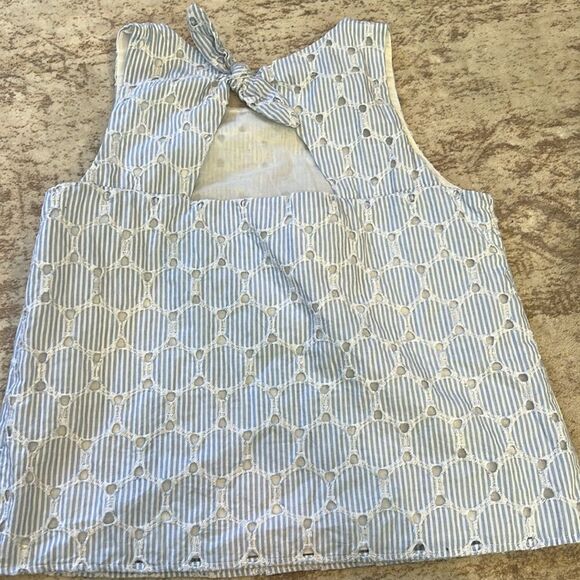 Banana Republic White Cream Boxy Cut Out Tank Top - Picture 3 of 6